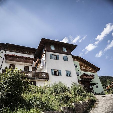 Casa Streberi Apartment Castelfondo Exterior foto